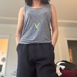 Boho Muscle Tee 🩶